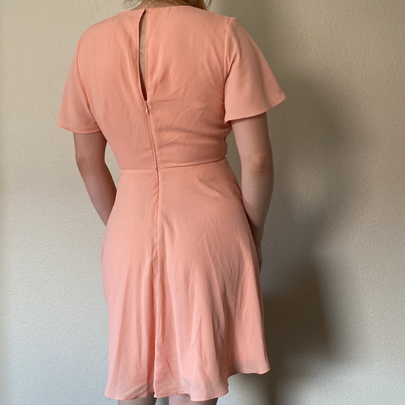 Express Coral Dress - Picture 5 of 5